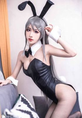 女m跪下用嘴给女主人接尿_超清免费观看电视剧