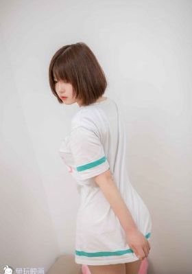 欧美模特儿的麻豆穿搭推荐_BD韩语电影完整版在线观看