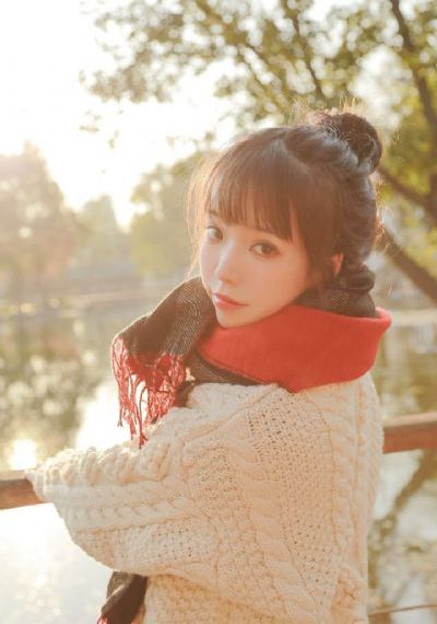 两个人吃上面一个bj_不卡在线观看