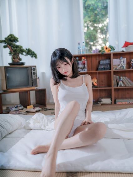 久久精品小短片_午夜在线观看完整版