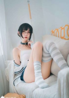 成人菠萝视频在线_1080P高清完整版播放