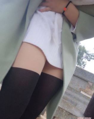 在线破高中的性视频_BD韩语在线手机播放